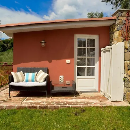 Vakantiehuis L'angolo Di Paradiso