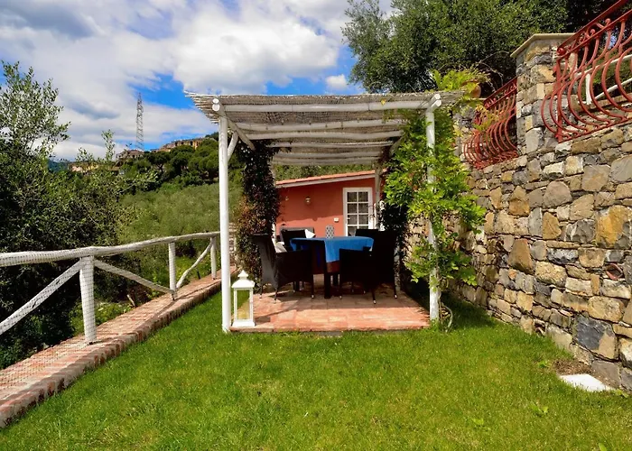 Vakantiehuis L'angolo Di Paradiso Diano San Pietro